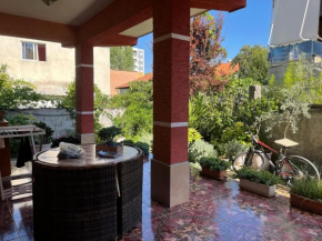 Villa META